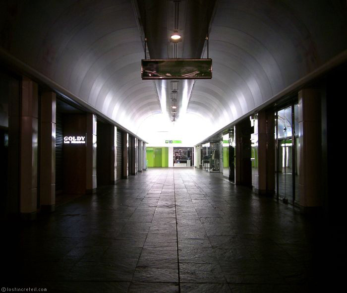 Les Halles by night